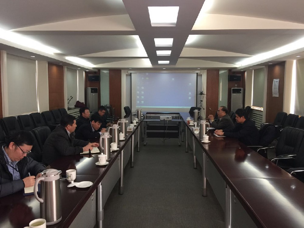 联盟主席李丕龙拜访胜利油田石油工程有限公司，与胜利的成员企业领导人共庆新春