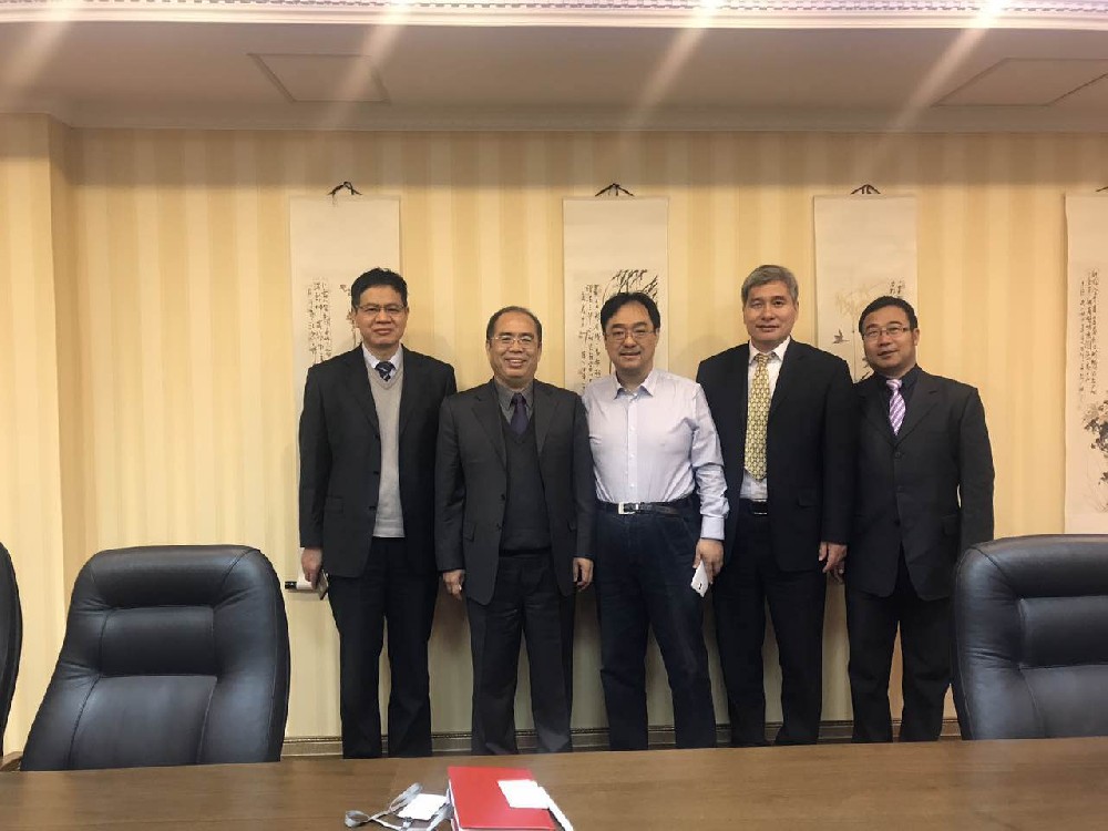 李丕龙主席拜会中国银行俄罗斯分行曹朋